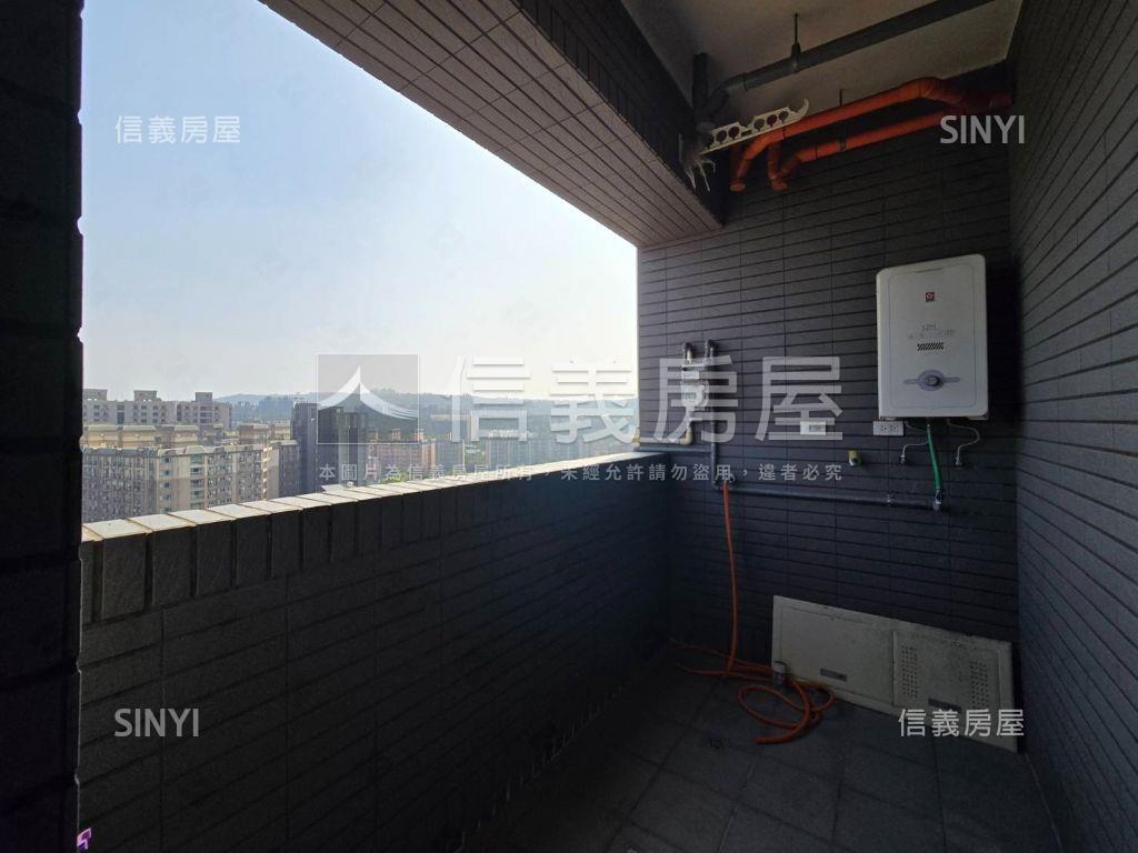 協和星視界次頂樓兩房房屋室內格局與周邊環境