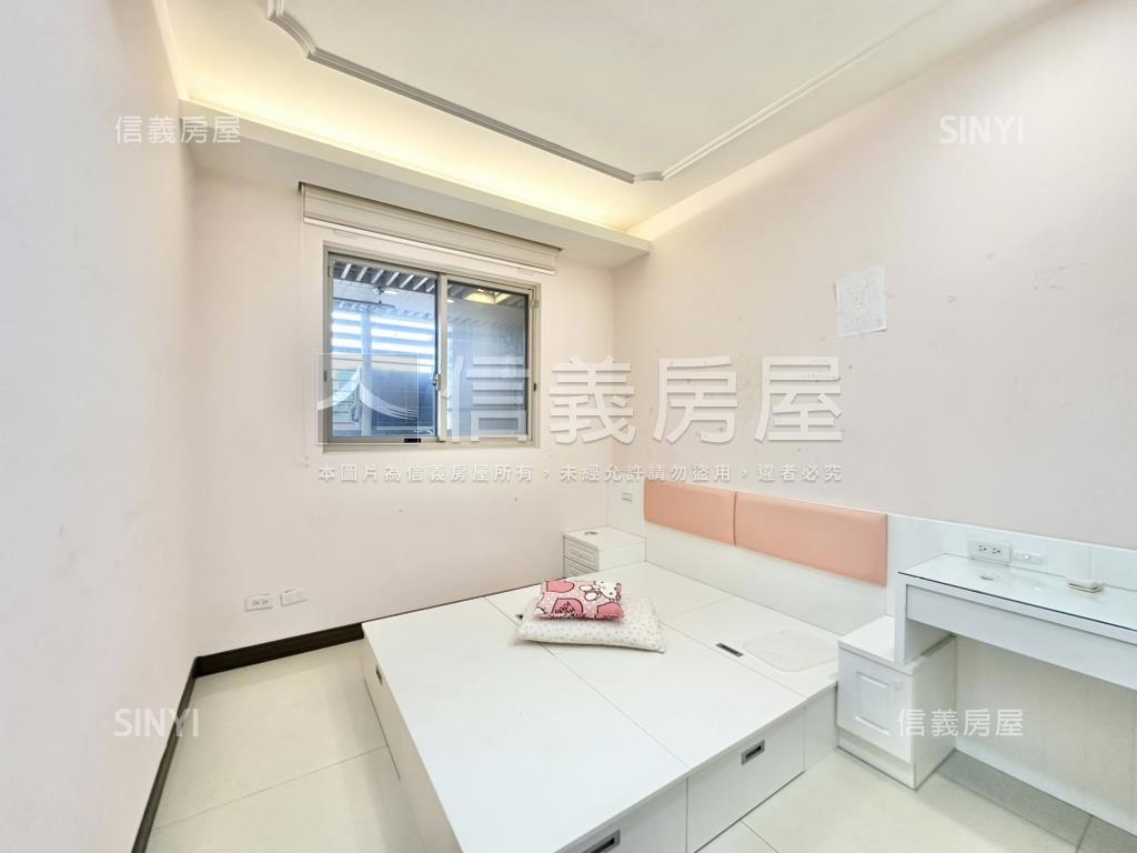 專任仰德珍寶景觀四房車位房屋室內格局與周邊環境