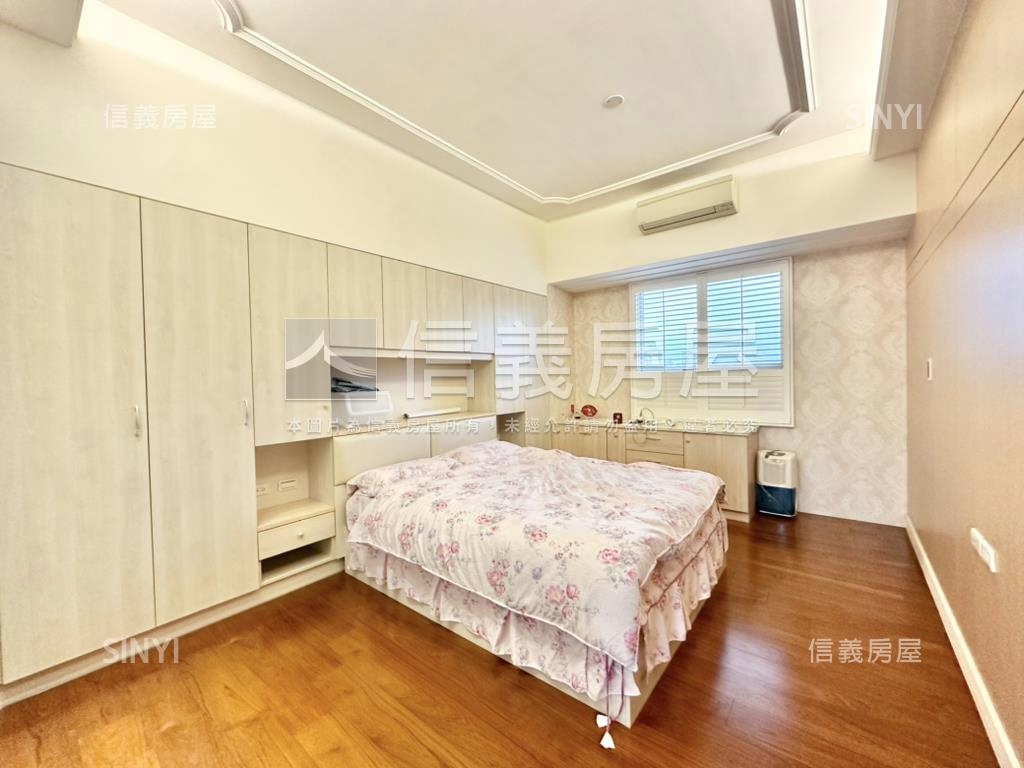 專任仰德珍寶景觀四房車位房屋室內格局與周邊環境