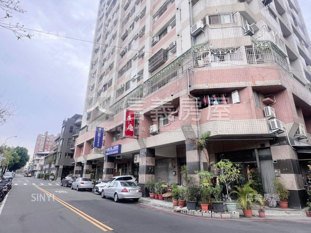 採光面柳川大面寬角間店面房屋室內格局與周邊環境