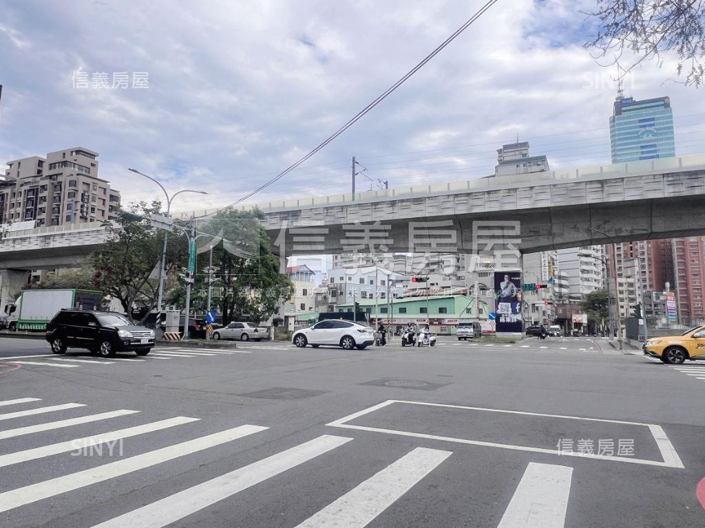 採光面柳川大面寬角間店面房屋室內格局與周邊環境