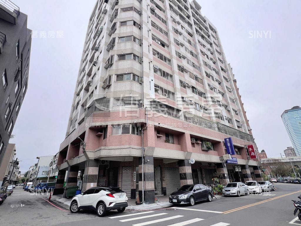 採光面柳川大面寬角間店面房屋室內格局與周邊環境
