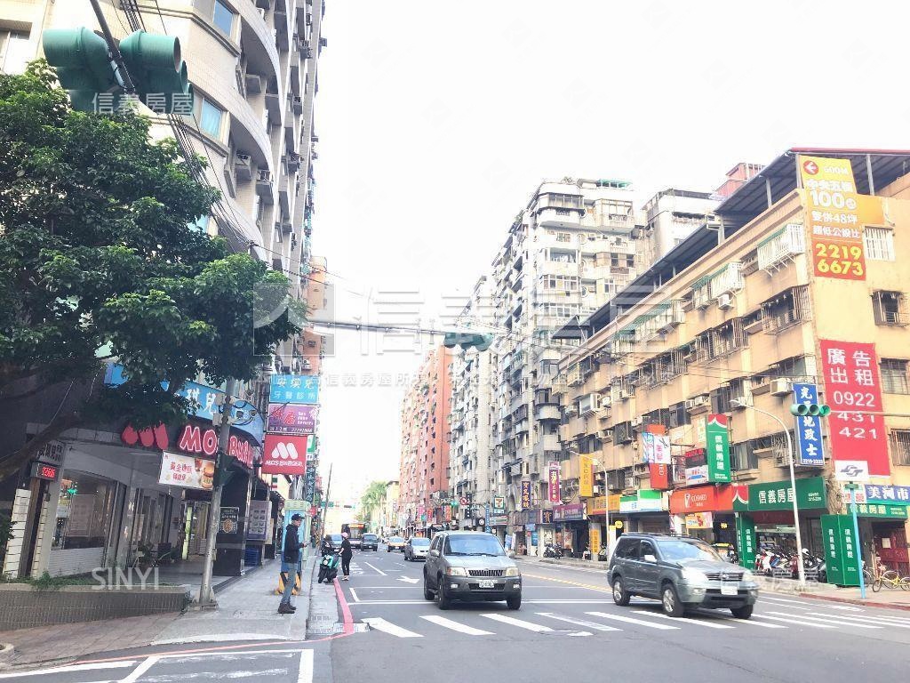 中央新村★春暖花開房屋室內格局與周邊環境