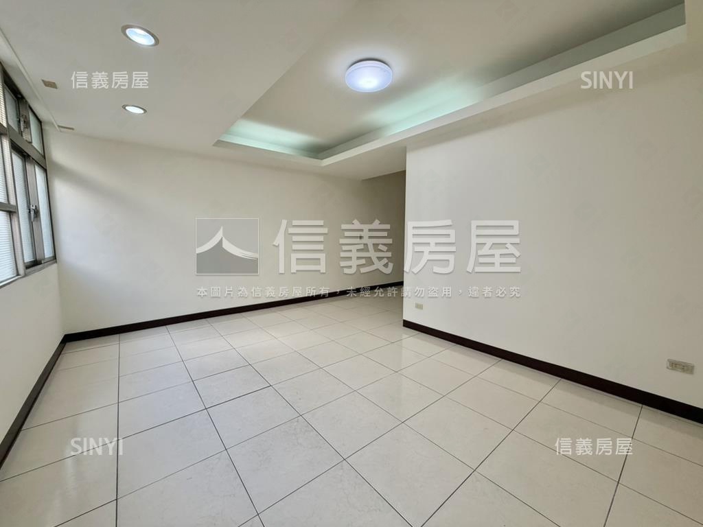 板橋重慶學區採光獨戶美寓房屋室內格局與周邊環境