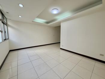 重慶學區明亮成家美寓