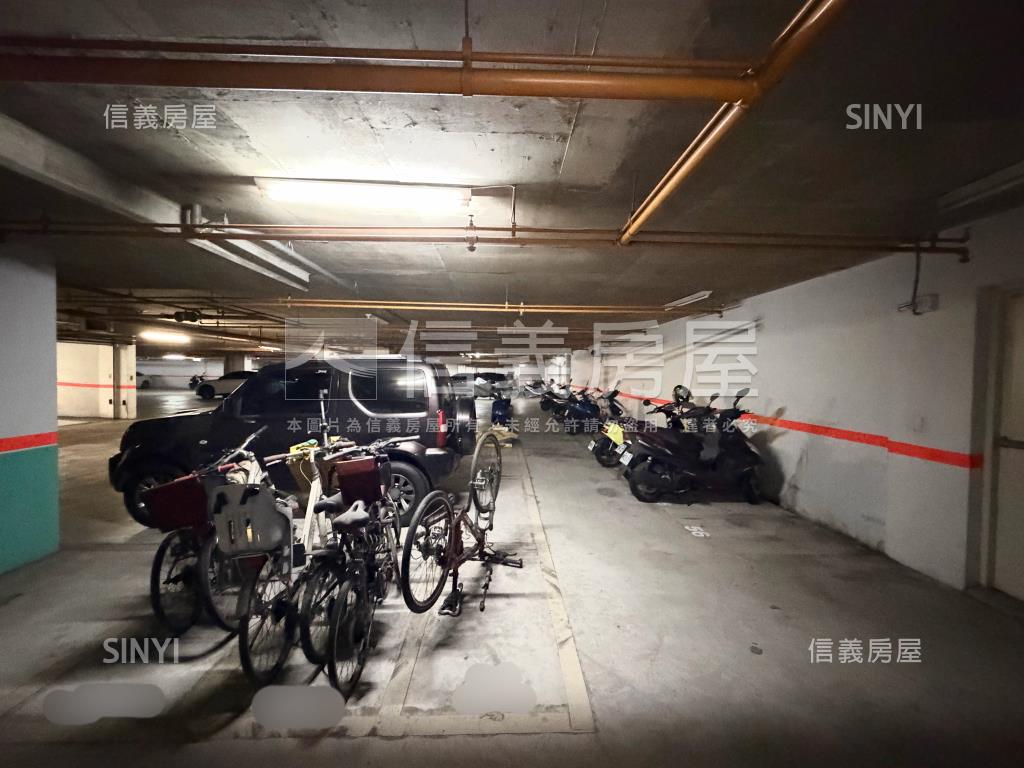 太子庭院方正高樓三房平車房屋室內格局與周邊環境