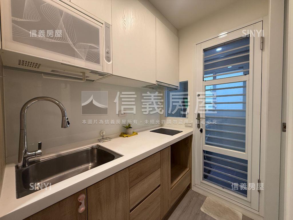 林森低總貳樓收租美套房屋室內格局與周邊環境