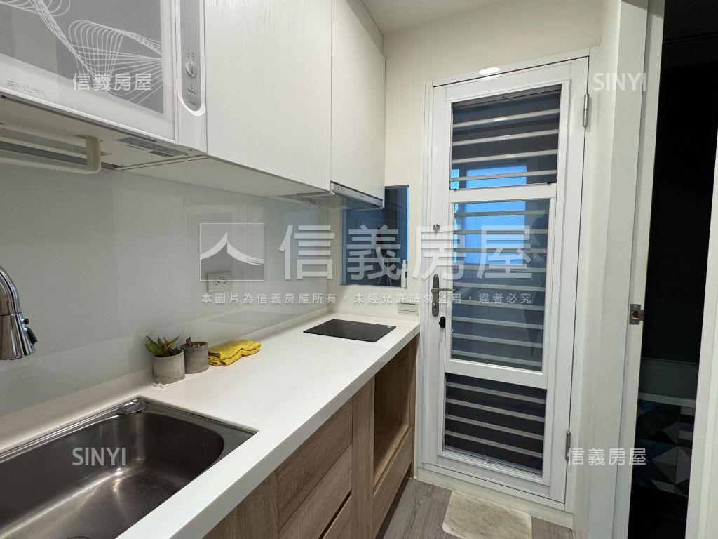 林森低總貳樓收租美套房屋室內格局與周邊環境