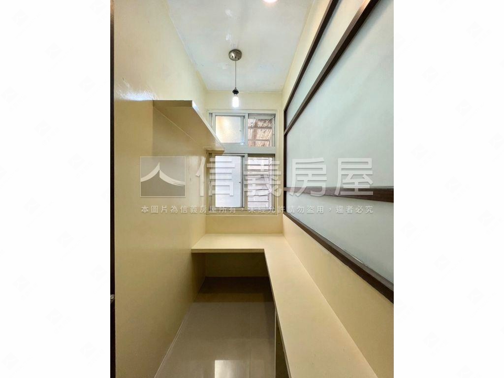 秀朗橋漂亮三樓房屋室內格局與周邊環境