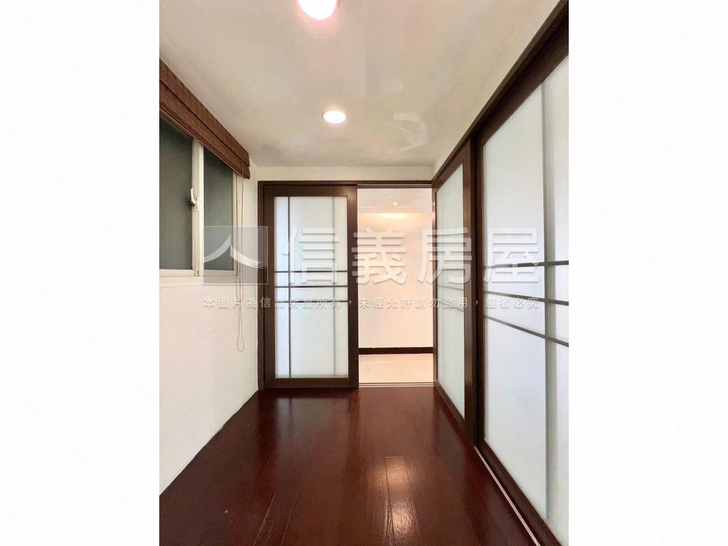 秀朗橋漂亮三樓房屋室內格局與周邊環境