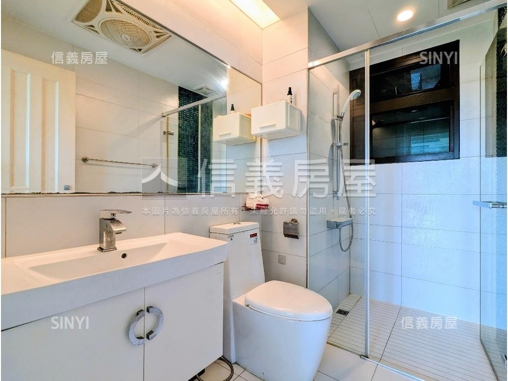 都會公園景觀三房獨立平車房屋室內格局與周邊環境