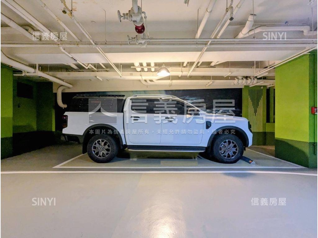 都會公園景觀三房獨立平車房屋室內格局與周邊環境