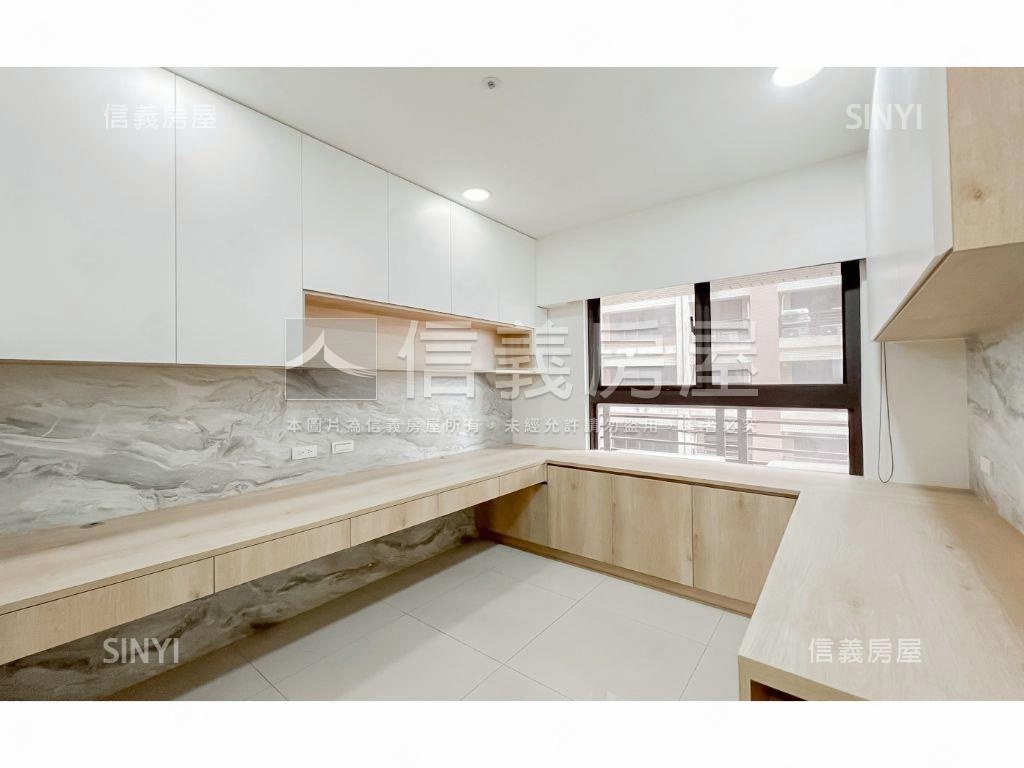 頭家學區精裝三房Ｂ１平車房屋室內格局與周邊環境