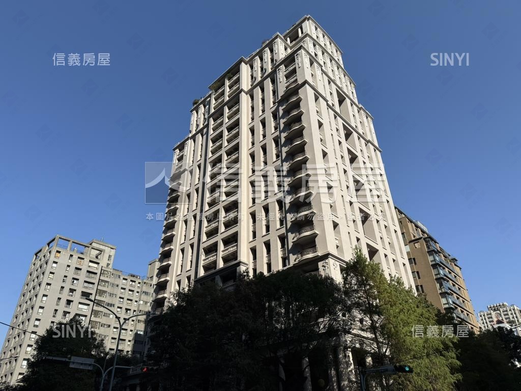 聯聚理仁奢華典藏房屋室內格局與周邊環境