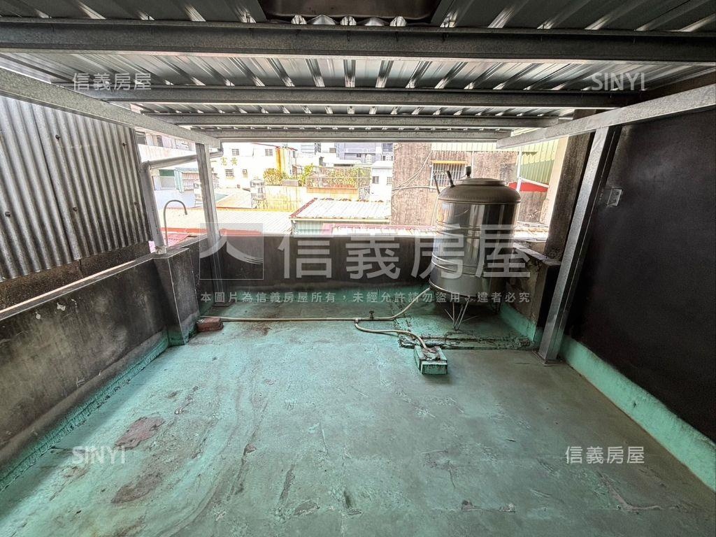 復興一路正路透天店面房屋室內格局與周邊環境