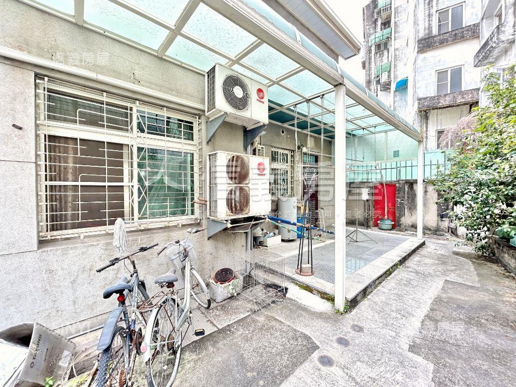 專委～國美館獨棟庭園洋房房屋室內格局與周邊環境