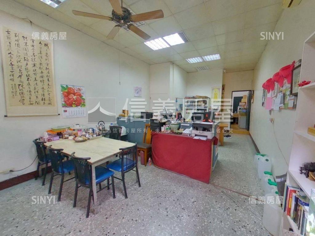 五期臨約８米路精誠透店房屋室內格局與周邊環境