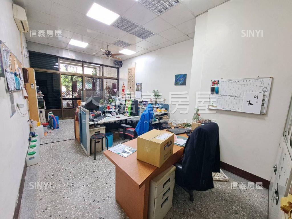五期臨約８米路精誠透店房屋室內格局與周邊環境