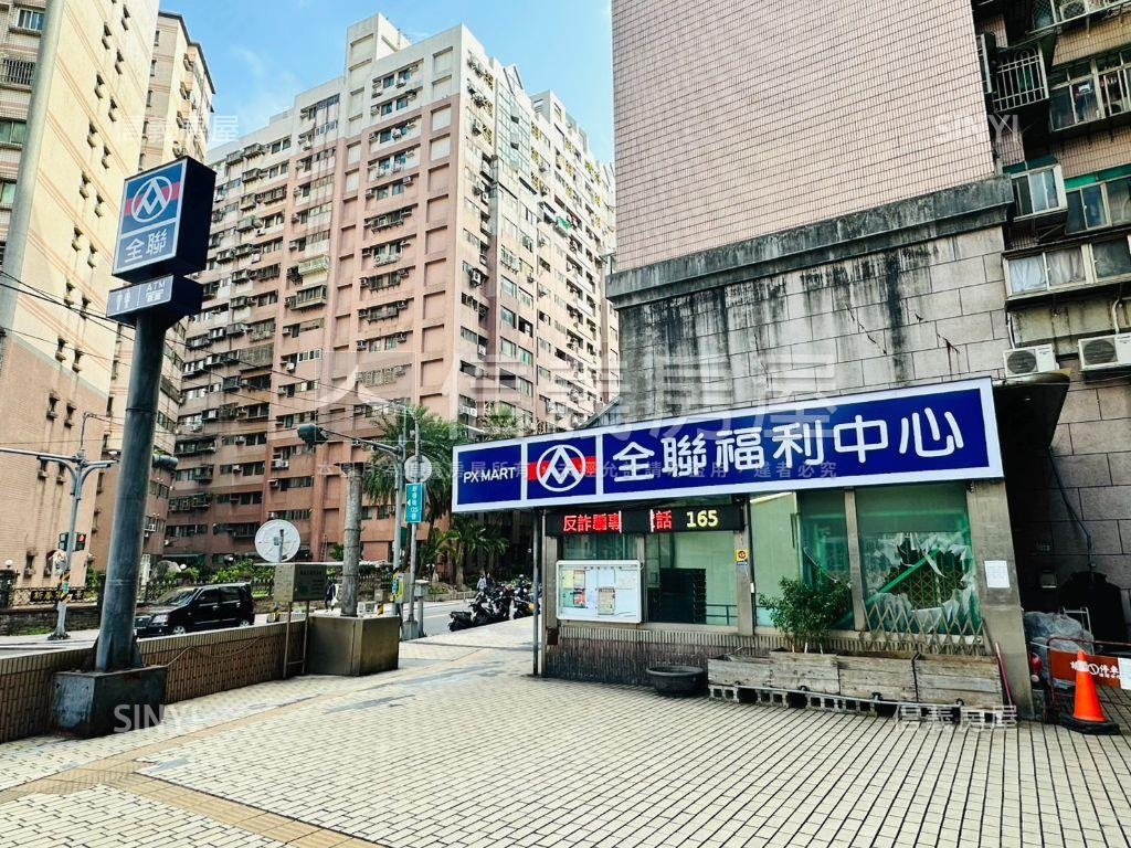 新春庭院一樓戶房屋室內格局與周邊環境