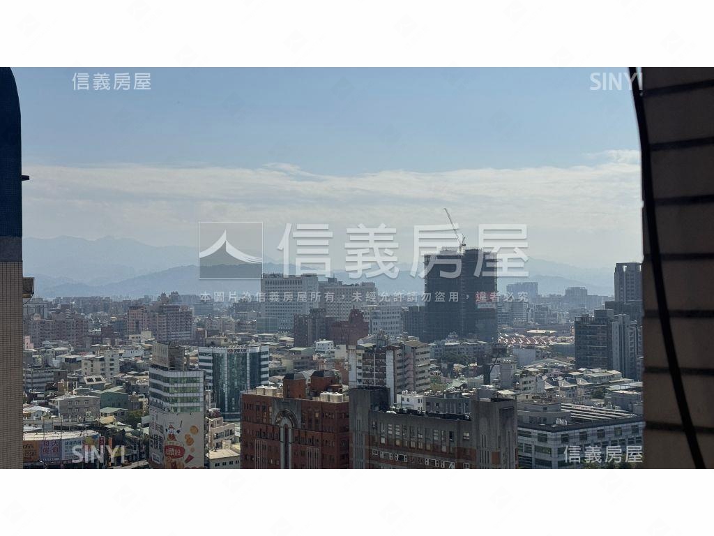 麗園道頂樓三房平車房屋室內格局與周邊環境