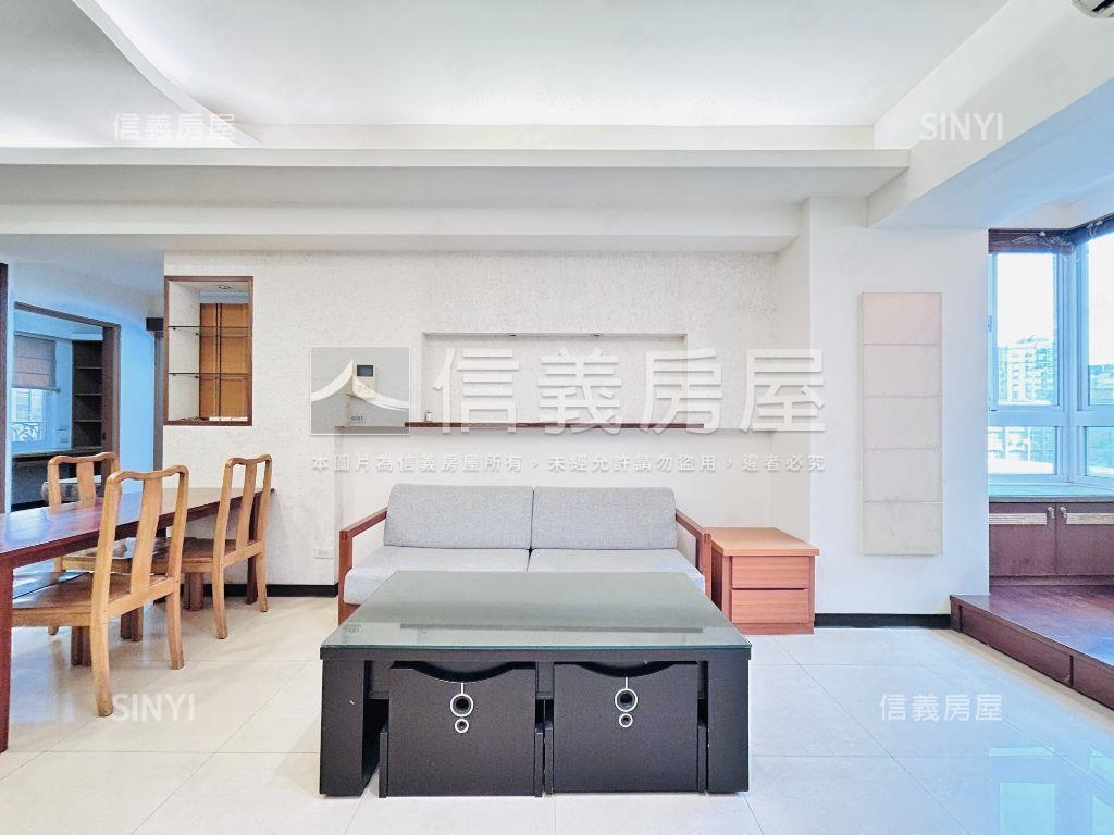 早安校園大四房車位房屋室內格局與周邊環境