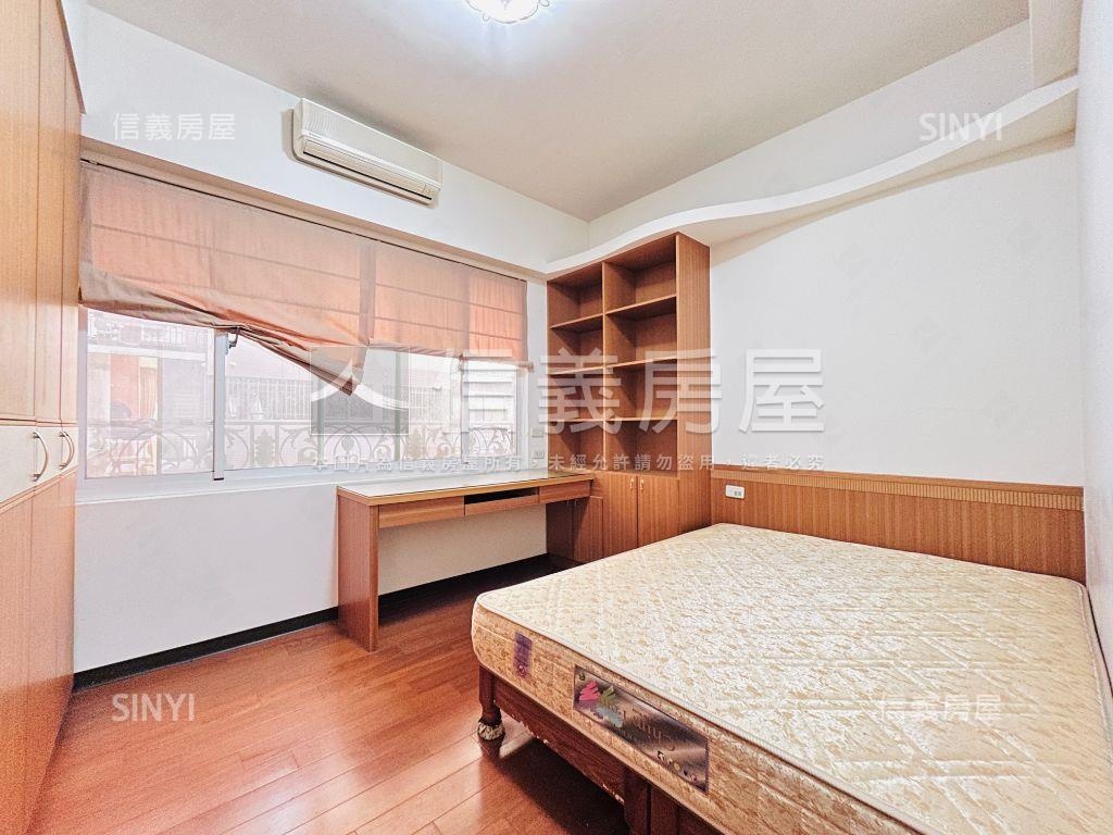 早安校園大四房車位房屋室內格局與周邊環境