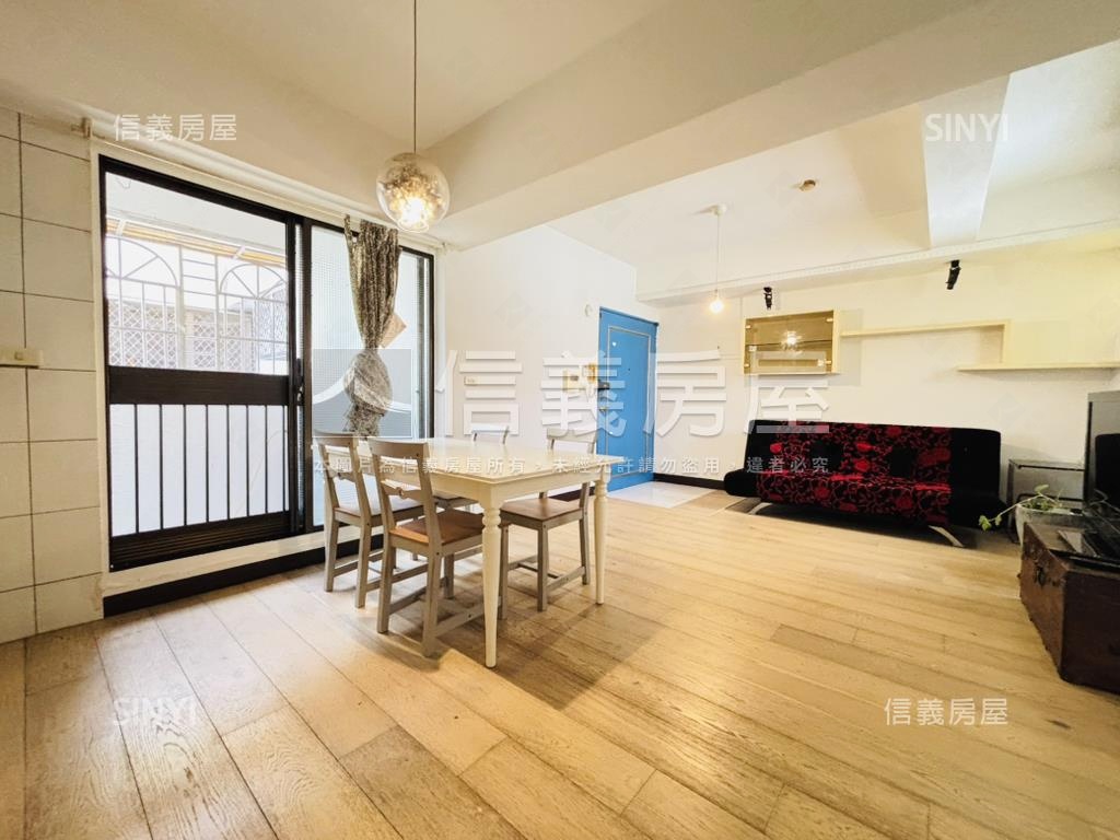 ✦東區✦崇明三街三房車位房屋室內格局與周邊環境