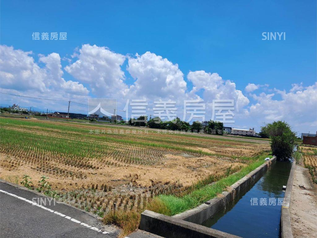 鹿港振興段公園旁角地房屋室內格局與周邊環境