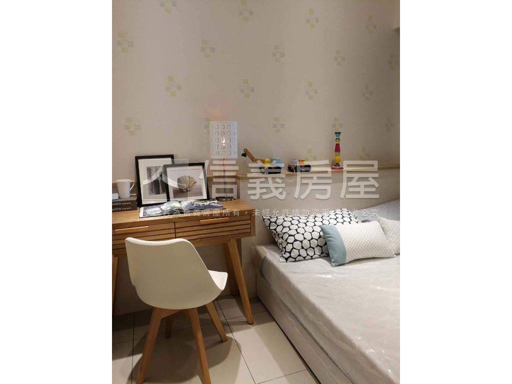 爭藏河景輕屋齡美妝兩房房屋室內格局與周邊環境