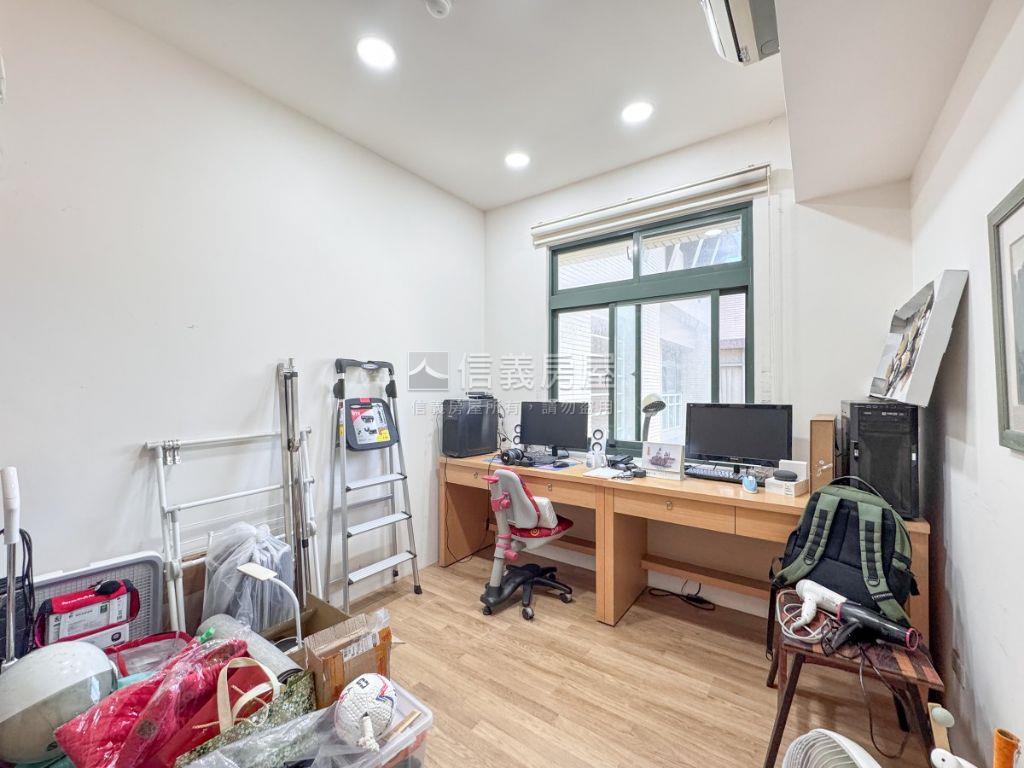 專任｜昌益博爵｜稀有４房房屋室內格局與周邊環境