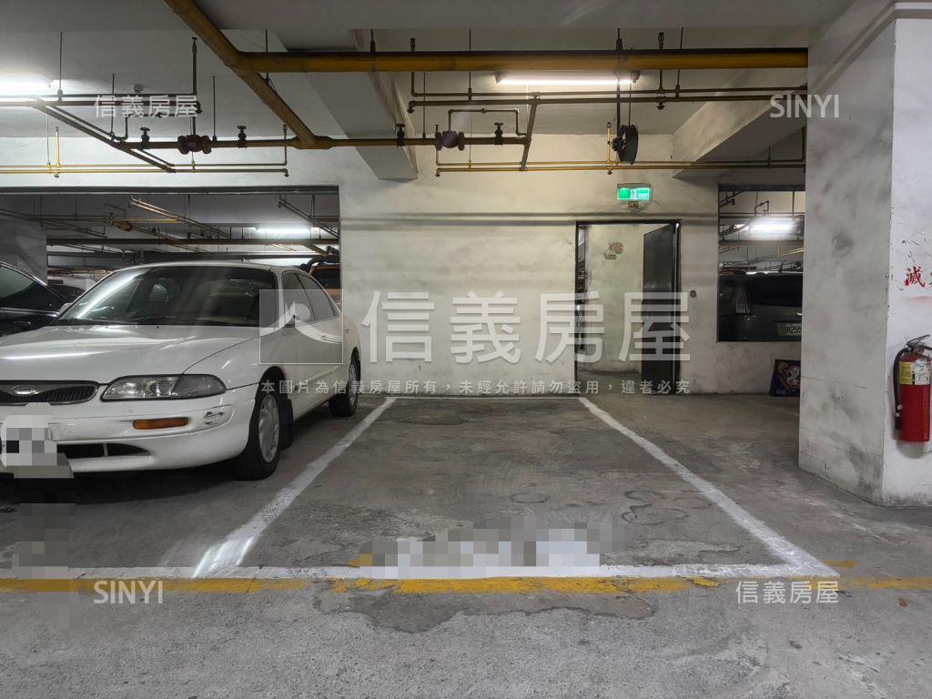 翠華國宅頂級裝潢三房房屋室內格局與周邊環境
