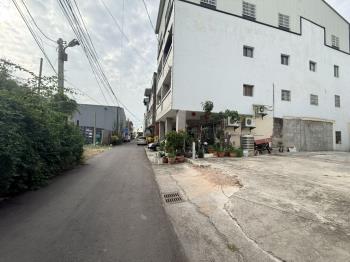 面寬七米５１坪建地