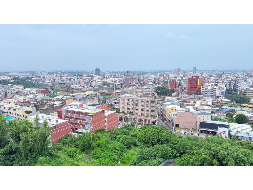 新★甲寶鑽★三房車位誠售房屋室內格局與周邊環境