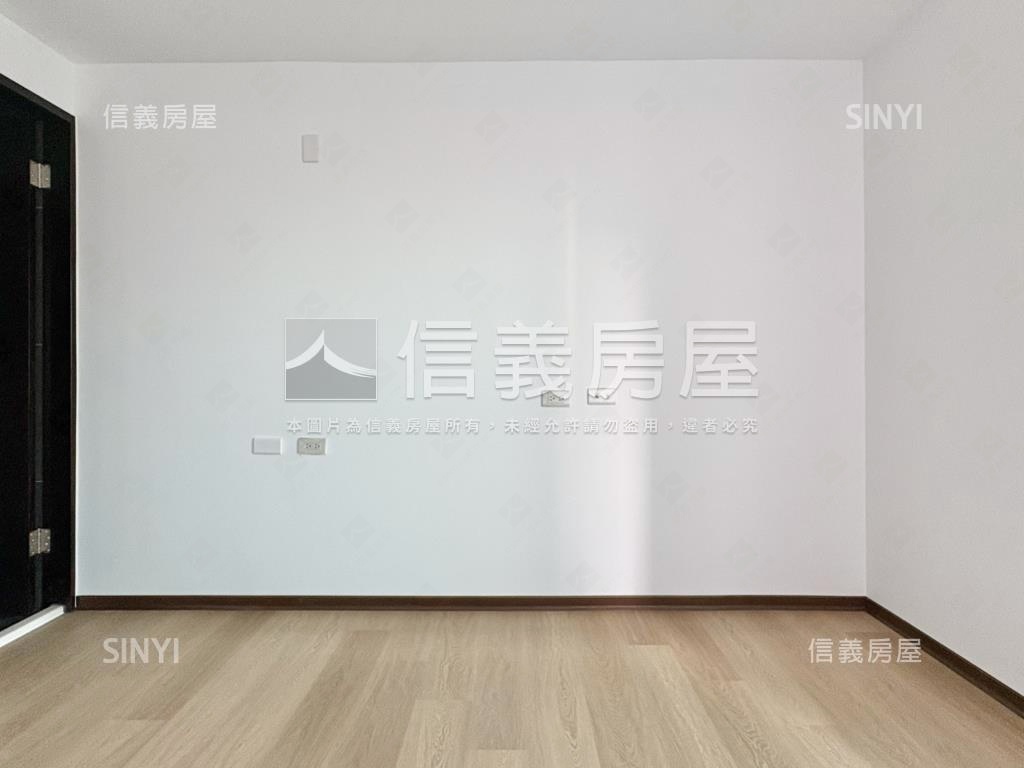 永龍ＶＡ５｜朝南三房平車房屋室內格局與周邊環境