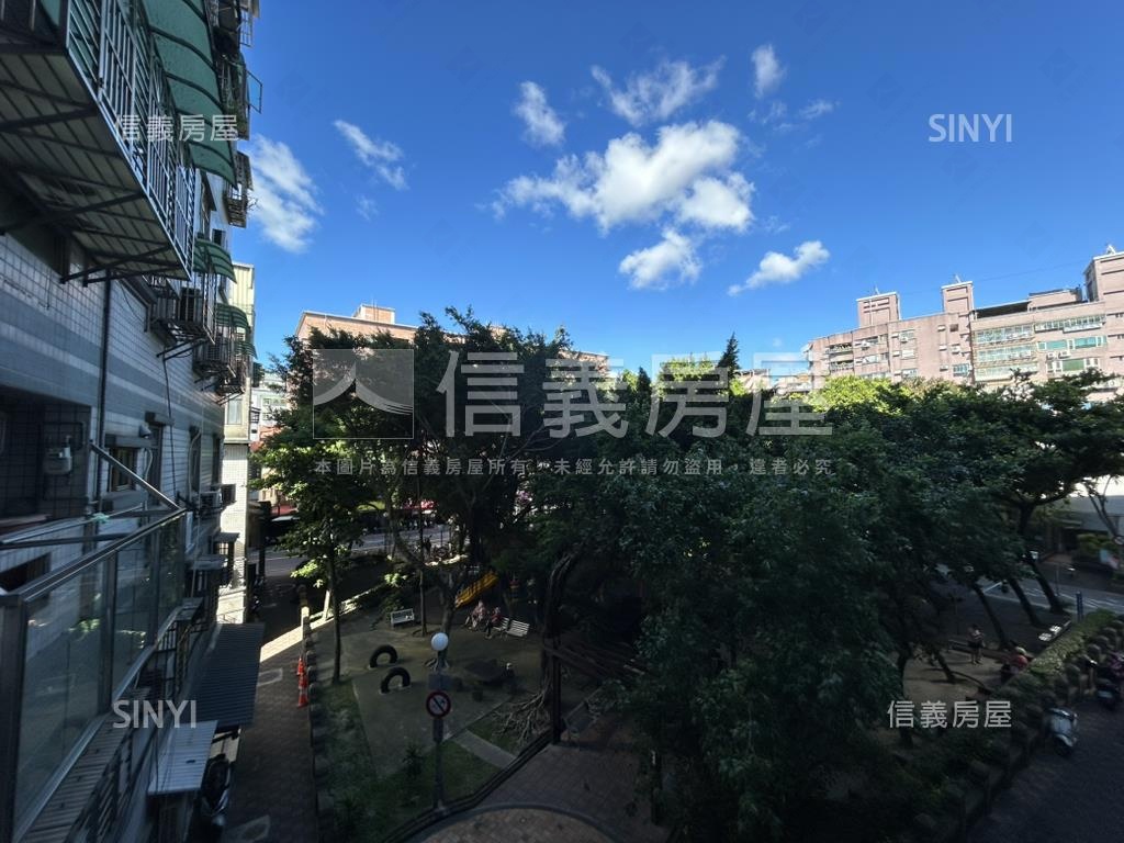 樹海電梯三房免１６００萬房屋室內格局與周邊環境