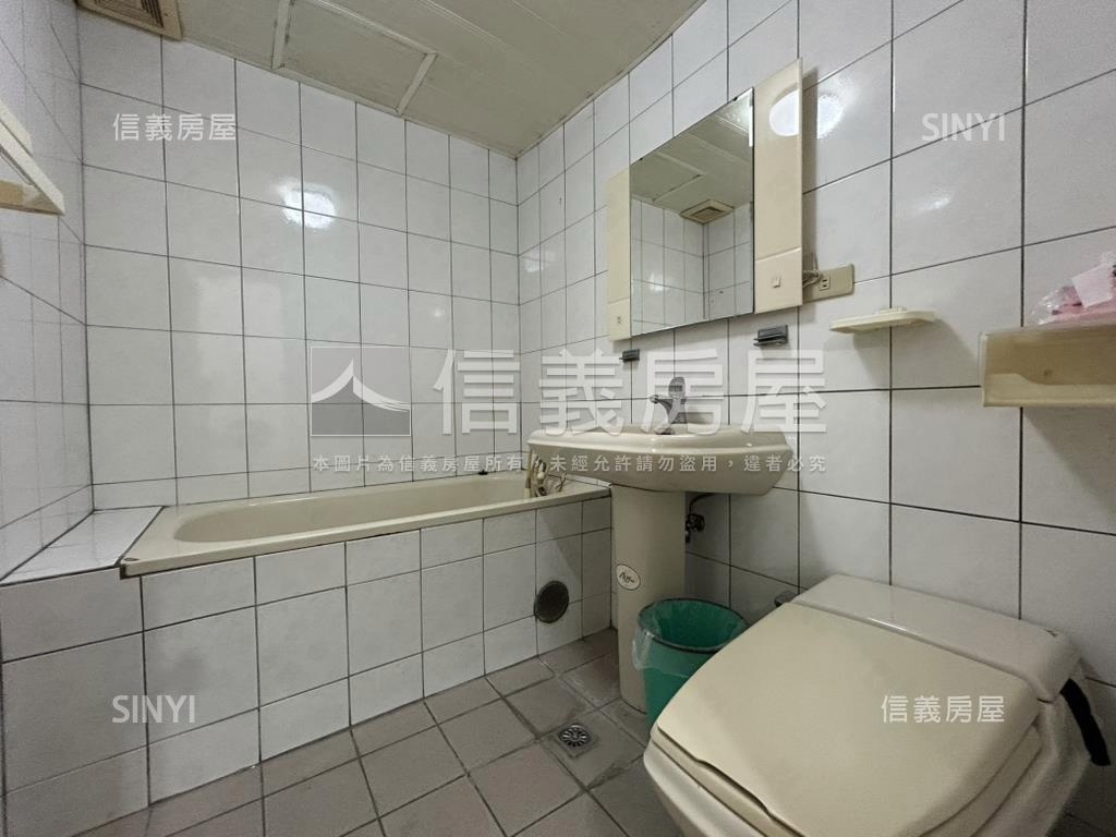 樹海電梯三房免１６００萬房屋室內格局與周邊環境