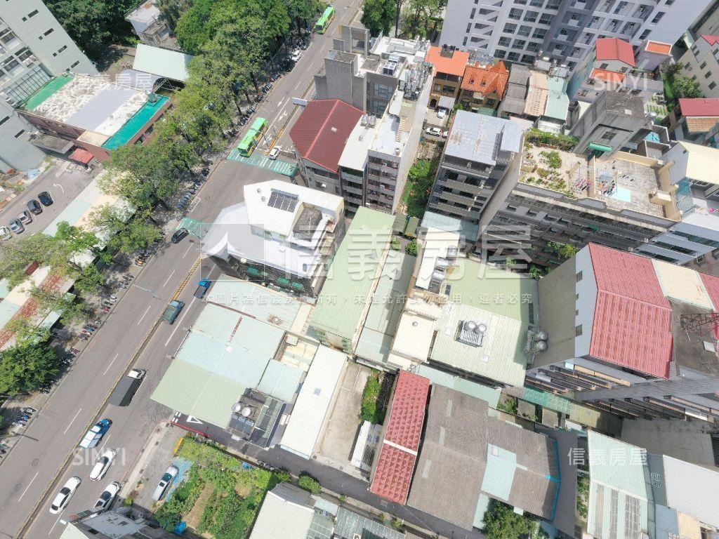 興大旁前後臨路土地房屋室內格局與周邊環境