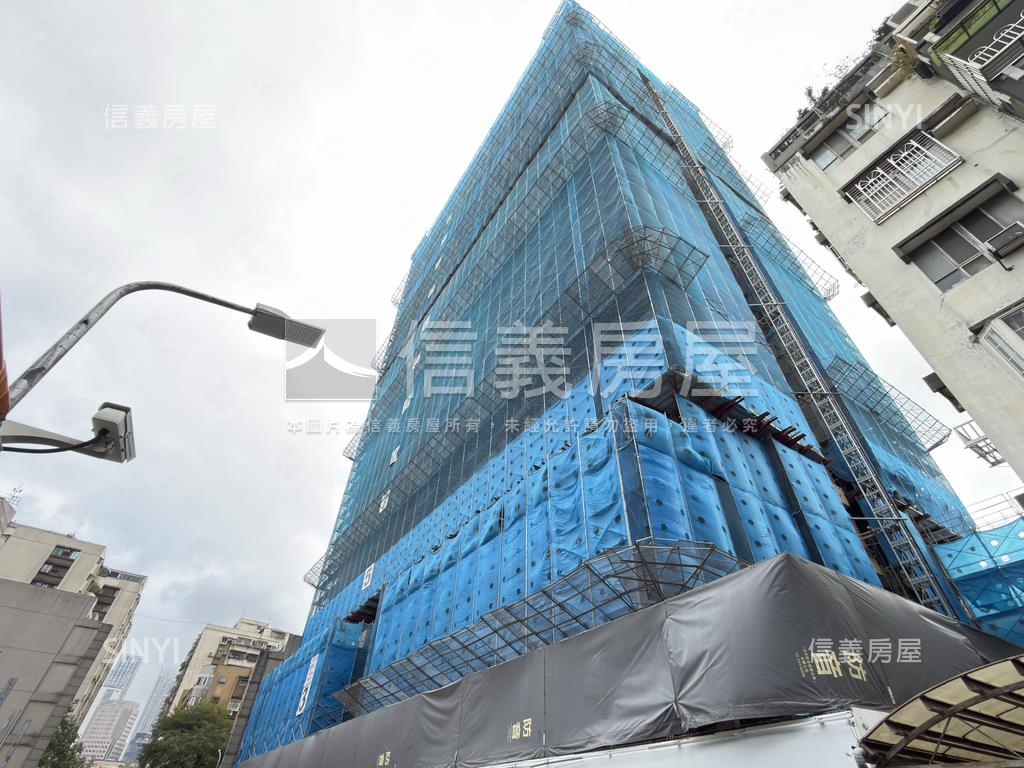 鑄慕高樓附車位房屋室內格局與周邊環境