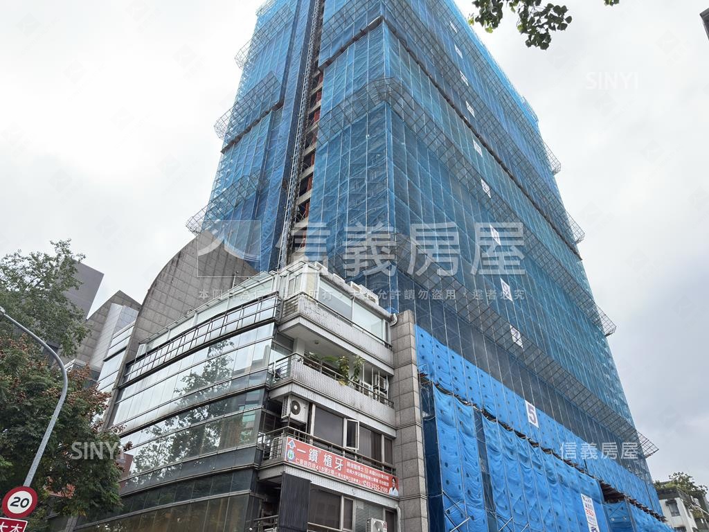 鑄慕高樓附車位房屋室內格局與周邊環境