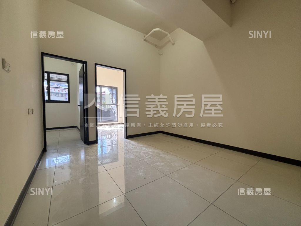 日進斗金·挑高寬店面房屋室內格局與周邊環境
