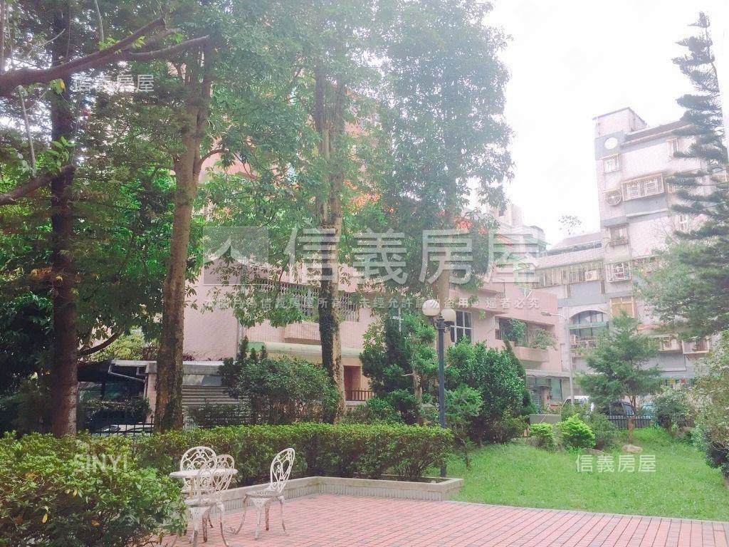 文房—『書香庭園』店面房屋室內格局與周邊環境
