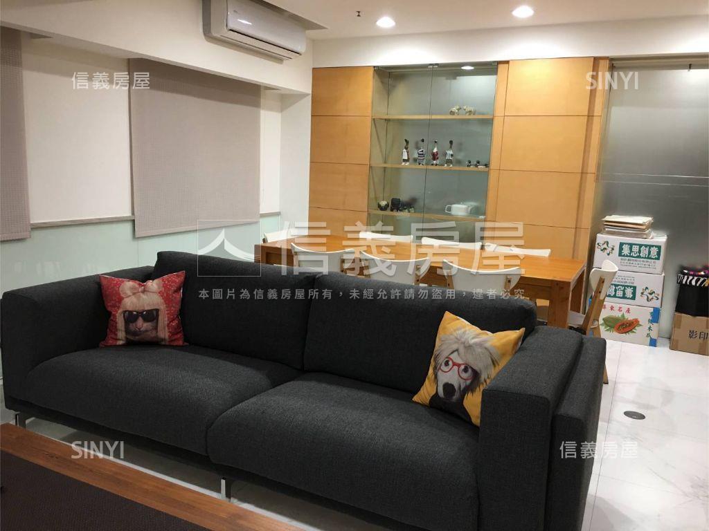 大坪林稀有美景樓中樓房屋室內格局與周邊環境