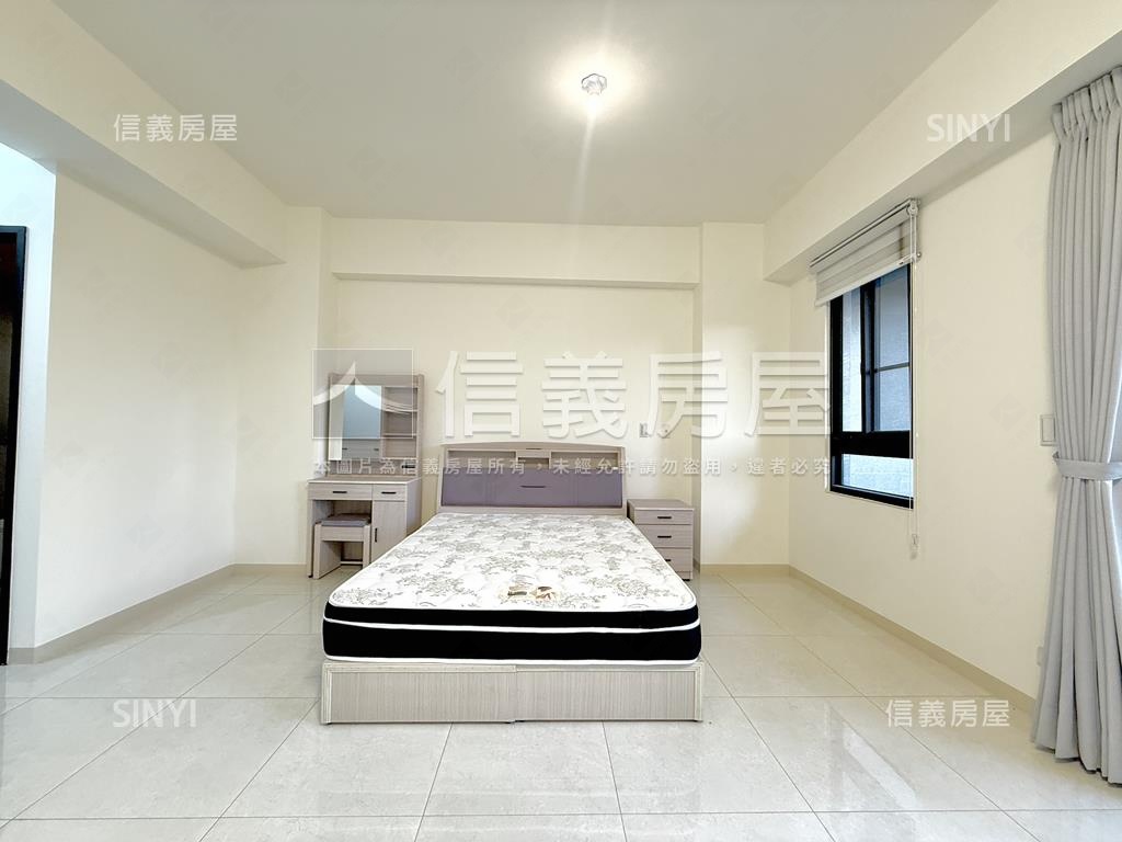 新市鎮橋頭車庫美透天房屋室內格局與周邊環境