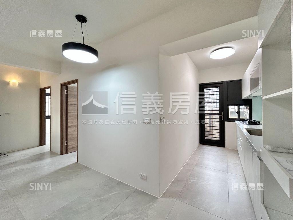 五期三房有車位裝潢新房屋室內格局與周邊環境