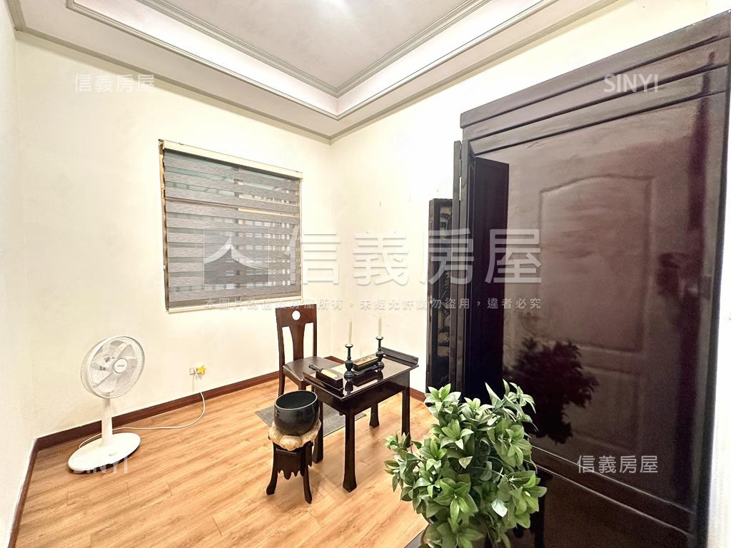 清水灣優美大空間坡平車位房屋室內格局與周邊環境