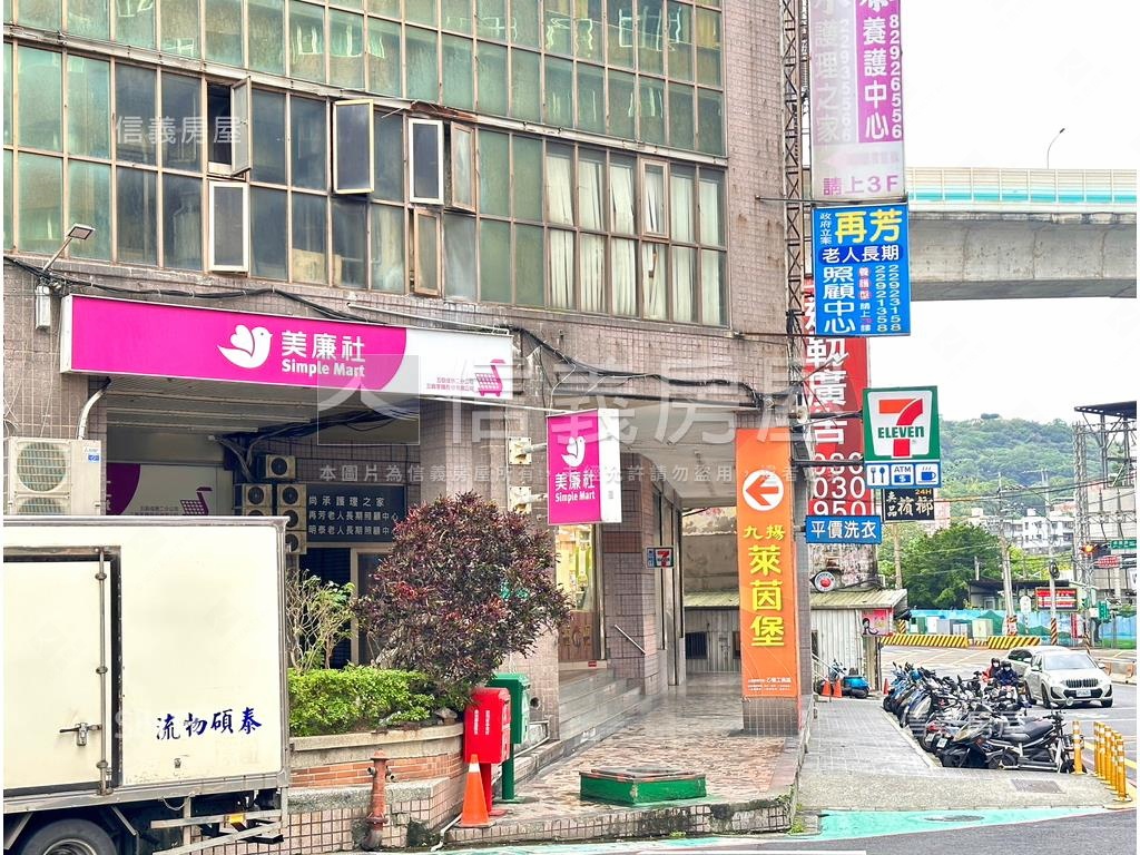 清水灣優美大空間坡平車位房屋室內格局與周邊環境