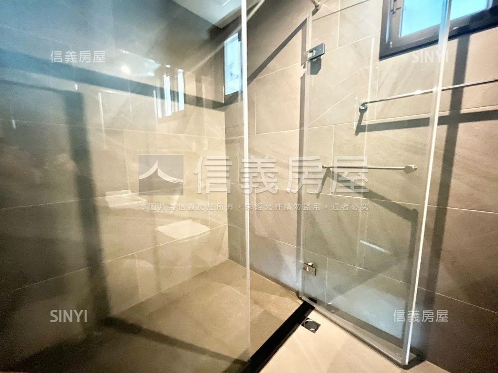 全新交屋三房平車房屋室內格局與周邊環境