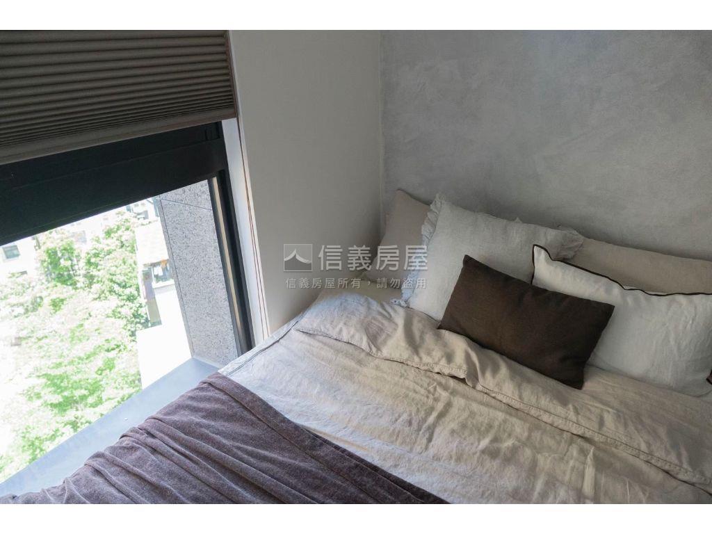耕云云精緻美宅房屋室內格局與周邊環境