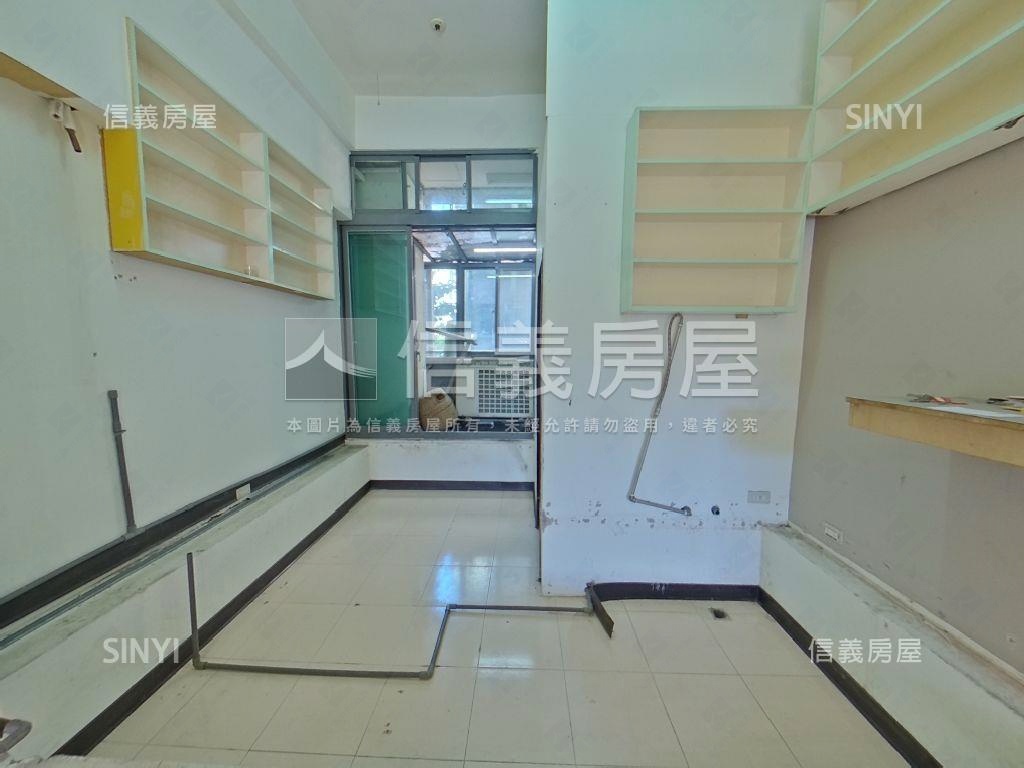 低總價挑高一樓房屋室內格局與周邊環境