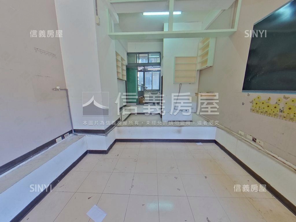 低總價挑高一樓房屋室內格局與周邊環境